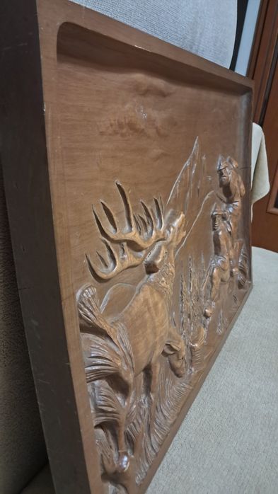 Tablou sculptat in lemn