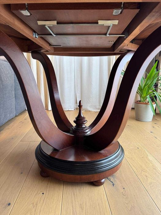 Set mobilier clasic lemn masiv:  masă + bufet + 6 scaune + cărucior