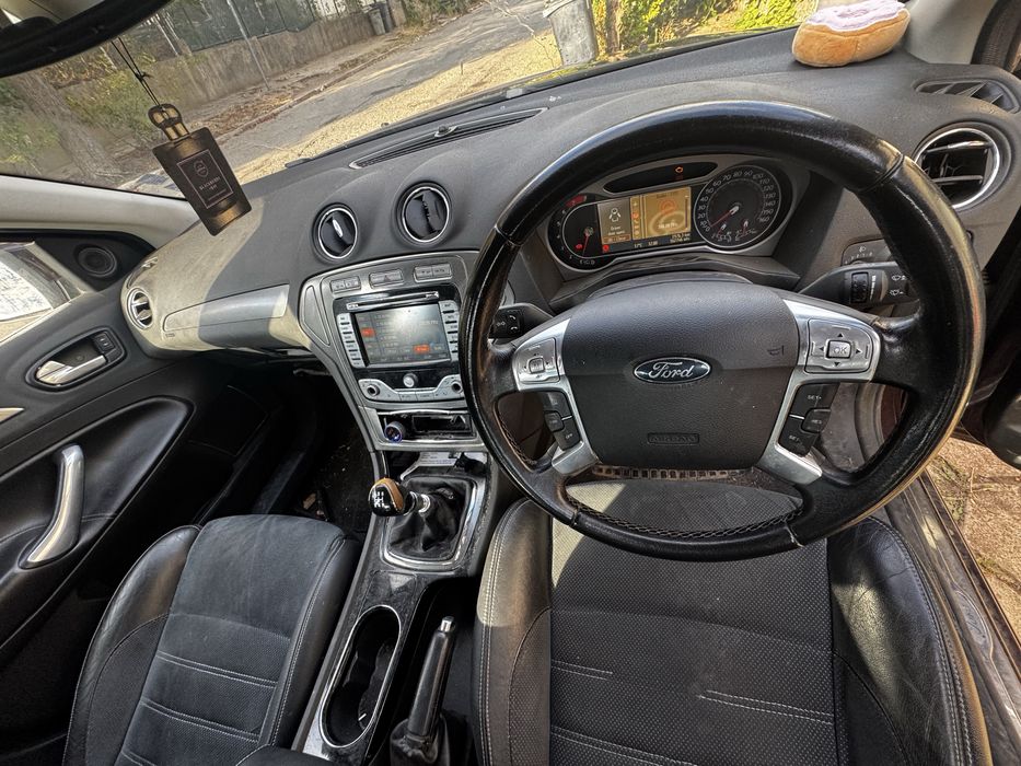 FORD Mondeo TITANIUM 2.0 газ/бензин