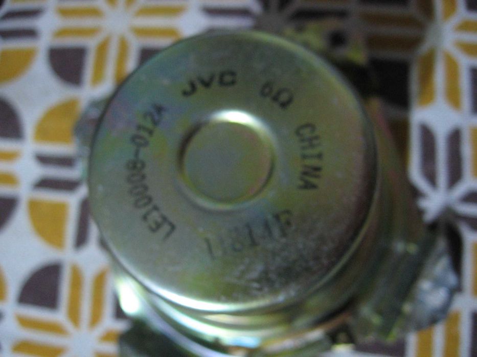 Високоговорител JVC шест ома от аудио система или от касетофон
