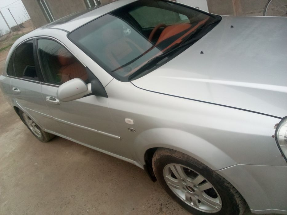 Lasetti avtomat sotiladi