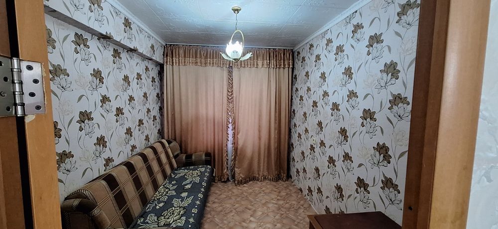 Продается 2-х ком на Бурова 37 /Хозяйка