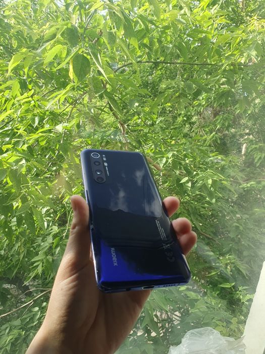 Продам телефон Mi Note 10 Lite