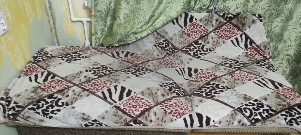 Тахта, длина 2 метра