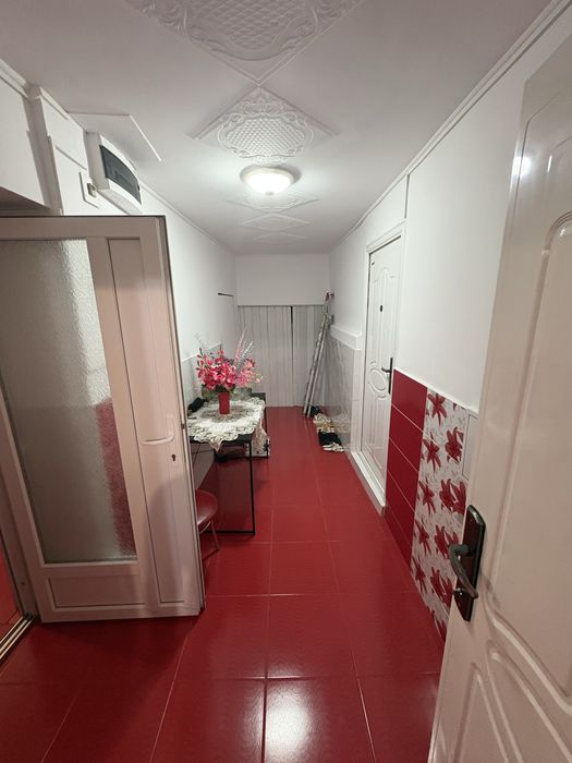 Vand apartament 2 camere