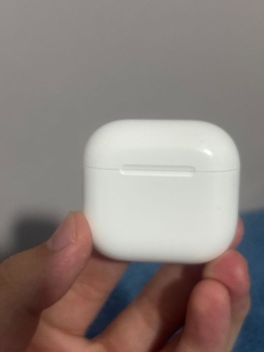 Airpods 4 оригинал, чек есть