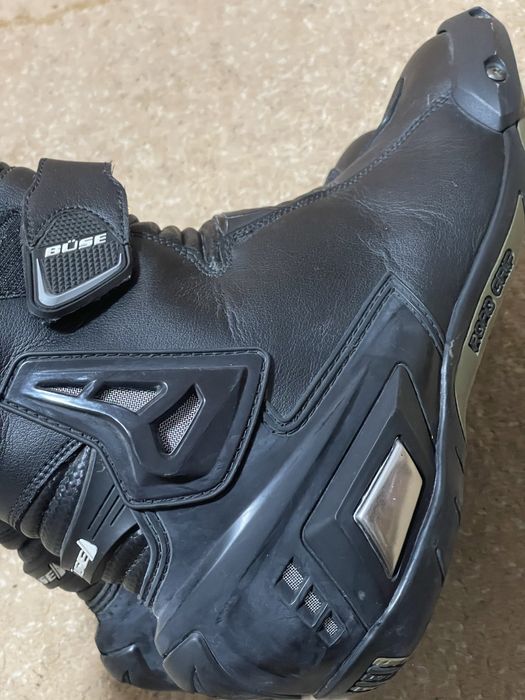 Мото боти BUSE 46 номер