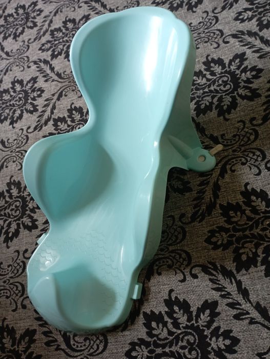 Продам детскую горку для купания