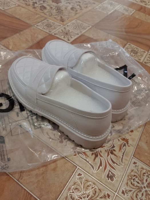 Срочно продам туфли мужские