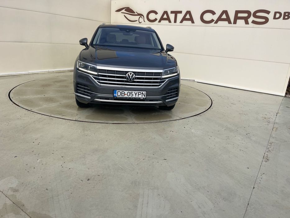 Volkswagen Touareg Vw Touareg 3.0TDI, 231CP, LED, Perne, Camera, Distronic, Cockpit