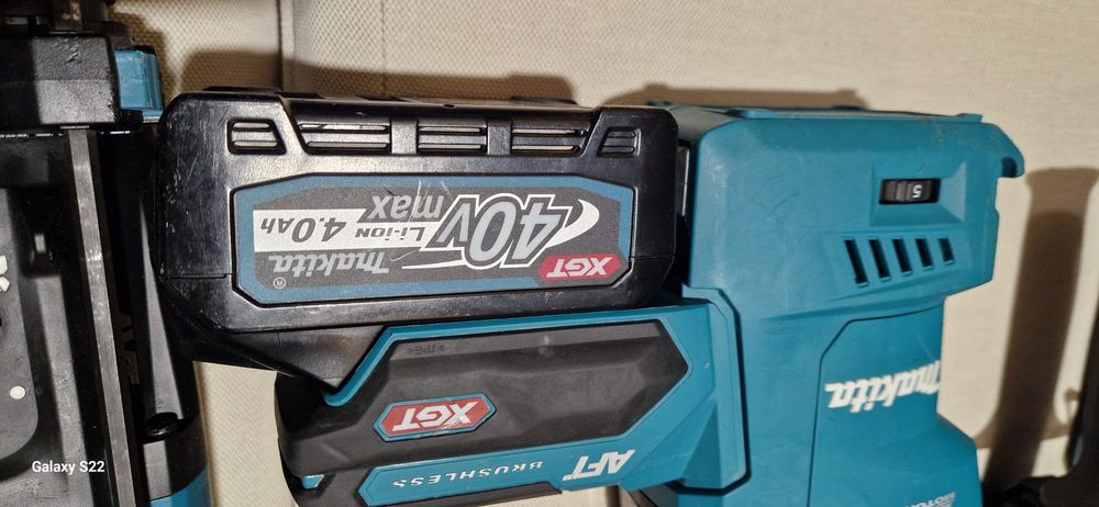 Makita rotopercutor pe acumulator