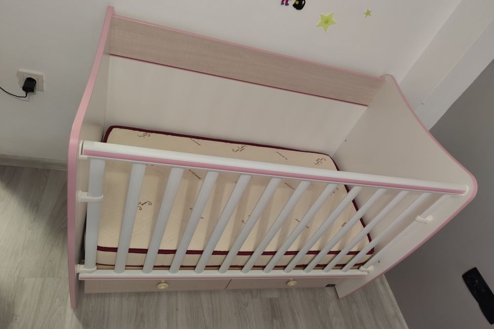 Бебешко дървено легло Lorelli Matrix Розово