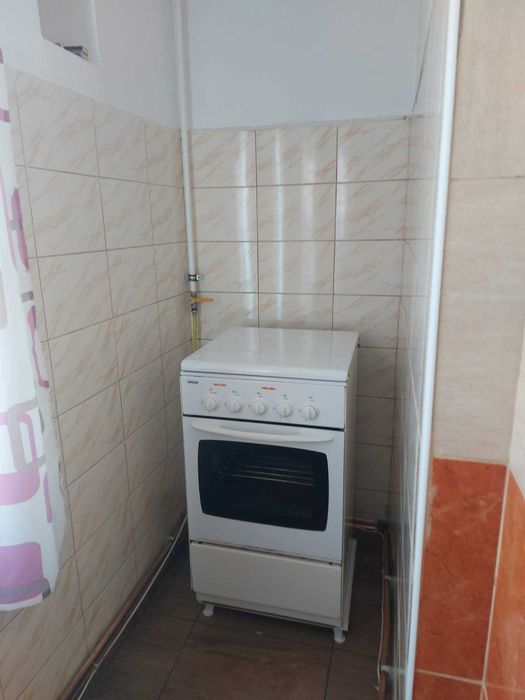 Garsoniera de inchiriat