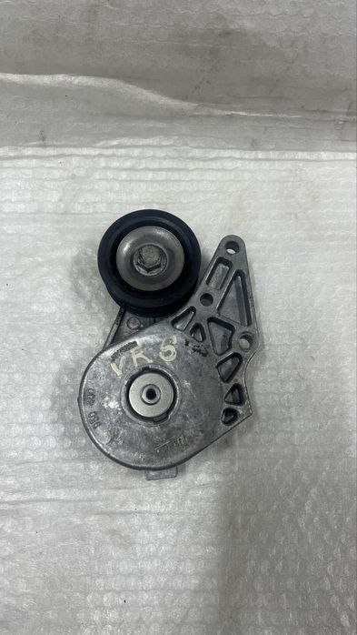 Натяжитель обводного ремня VR6 Вито/Шаран