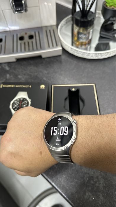 HUAWEI WATCH GT 4 Stainless Steel