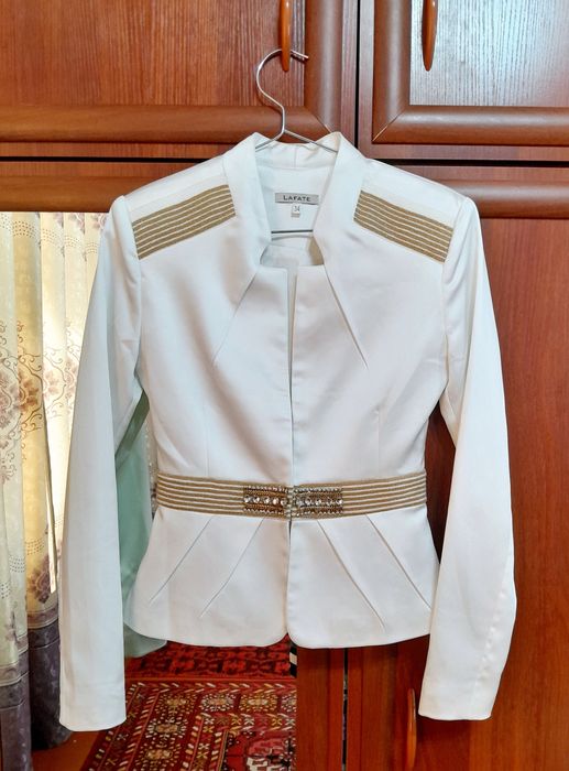 Kostyum yubka. Turkiya