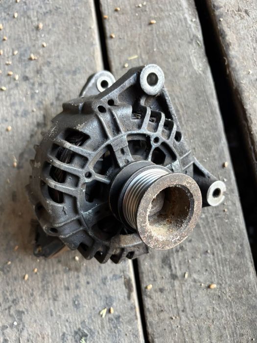 Продам генератор, катушки БМВ Х5