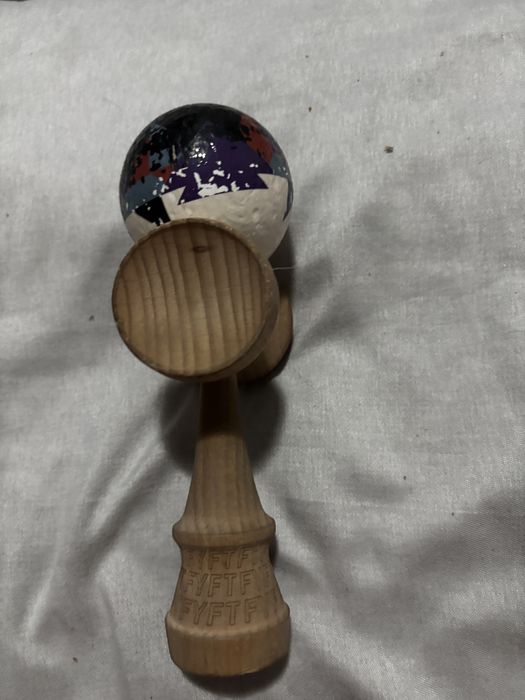 Kendama FYFT 8 degete