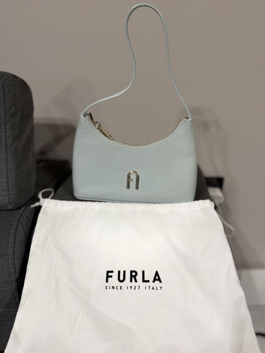 Кожена чанта FURLA
