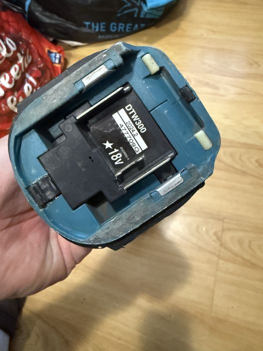 Гайковерт Makita DTW300