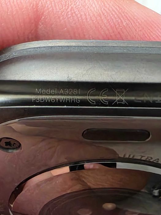 Smartwatch Apple Watch Ultra 3, GPS + Cellular, Carcasa Black Titanium 49mm, Black Ocean Band