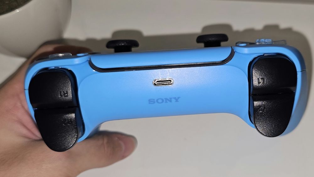 PlayStation 5 controller син