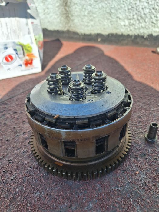 Honda cbr1000rr 04-07 година, ЧАСТИ