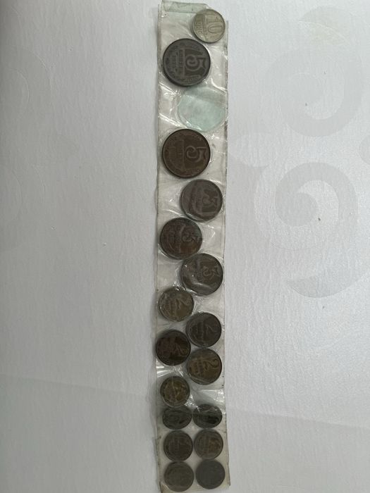 Продам старые монеты