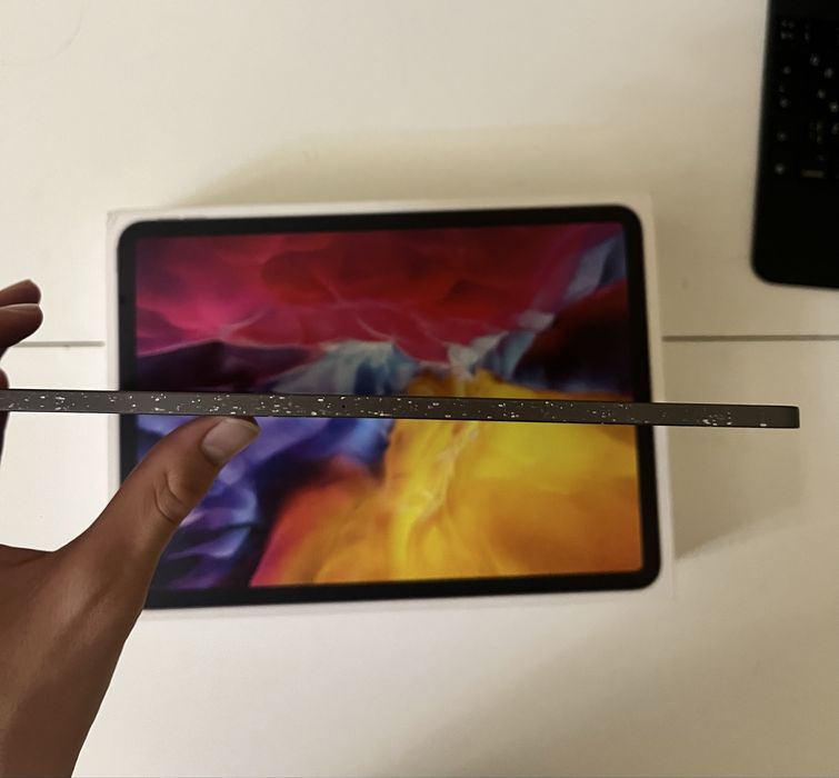 iPad PRO 2020 11” + Magic Keyboard
