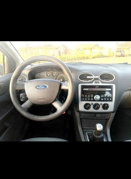 Ford Focus motor 1.6 Tdci, 90 cp fără filtru de particule din fabrica.   Fabricatie 2005, acte la zi