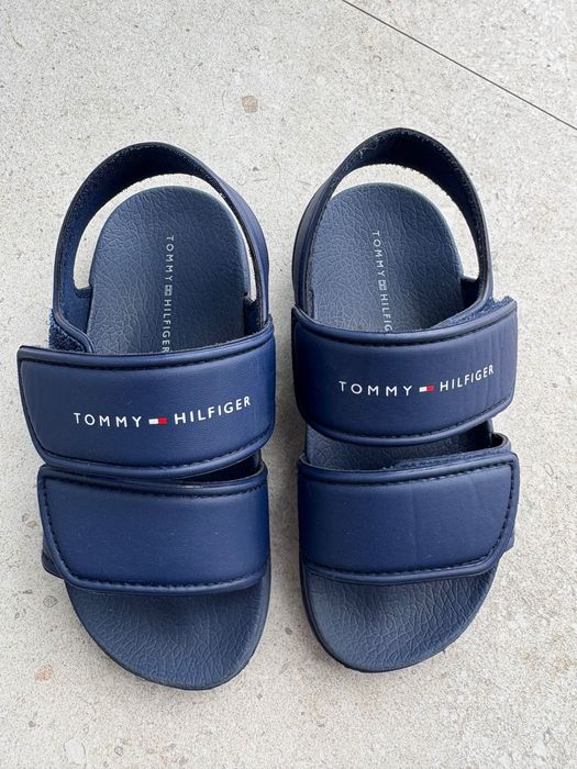 Sandale Tommy Hilfiger baieti nr 28