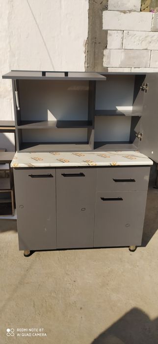 Продается новый кухонный мебель