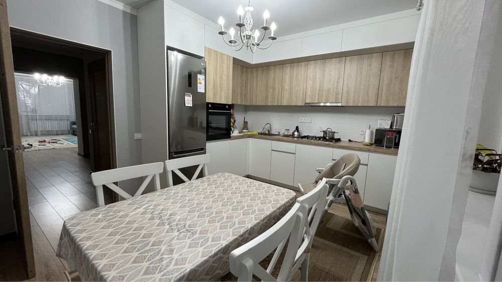 Продам 3 комнатную квартиру