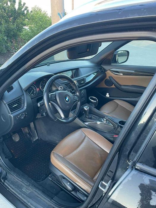BMW X1 2011 — imagine 3