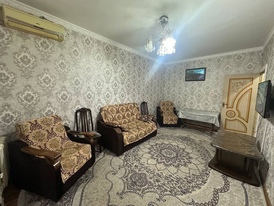 Юнусабад 14 кварталда 1'2 хона уй ижарага берилади