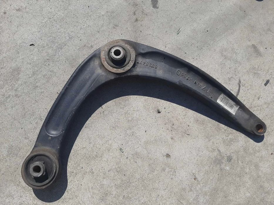 brat bascula dreapta fata citroen c4 2 b7 1.6 hdi  833547