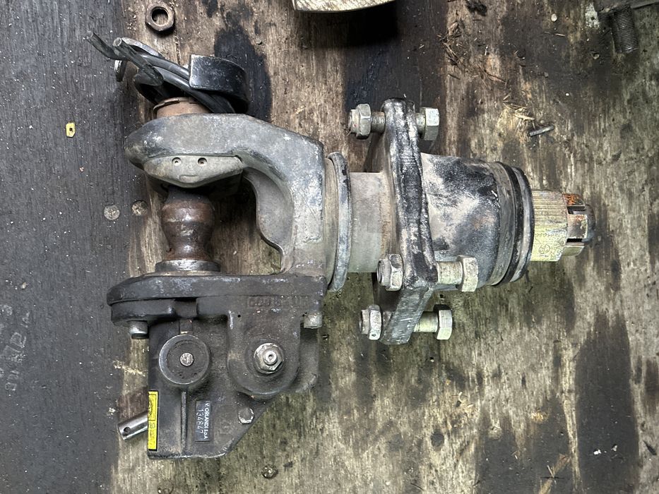 Продам Фаркоп Камаз евро