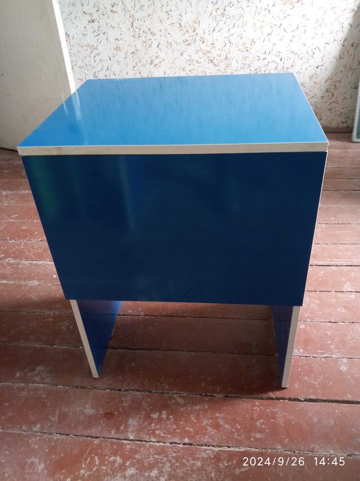 O'quv Markazlar uchun mebel. Mebellar asosan kichik yoshdagi bolalarga