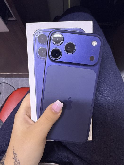 Iphone 17Pro Max.