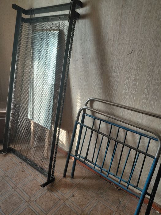 Кровать железный