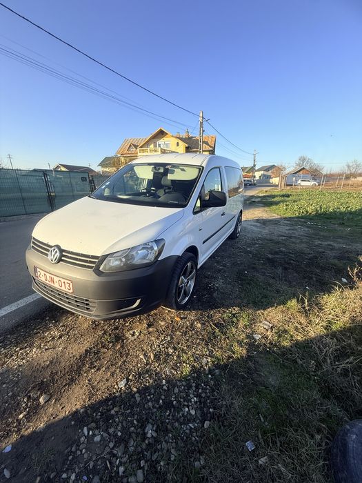 VOLKSWAGEN Caddy 2011