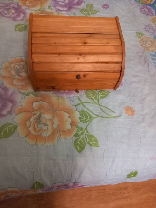 Кутия за хляб с чекмедже