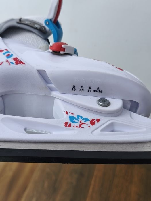 Vând patine X-fact magic girl