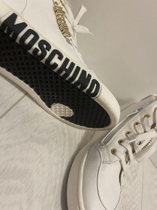 Pantofi Moschino originali, full piele