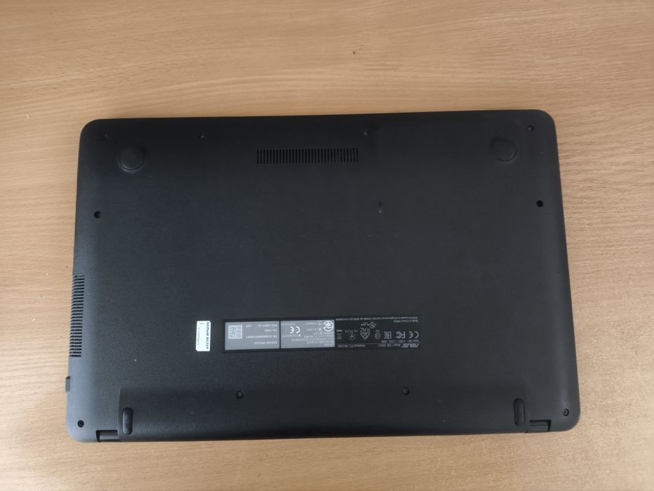 Ноутбук ASUS core i3