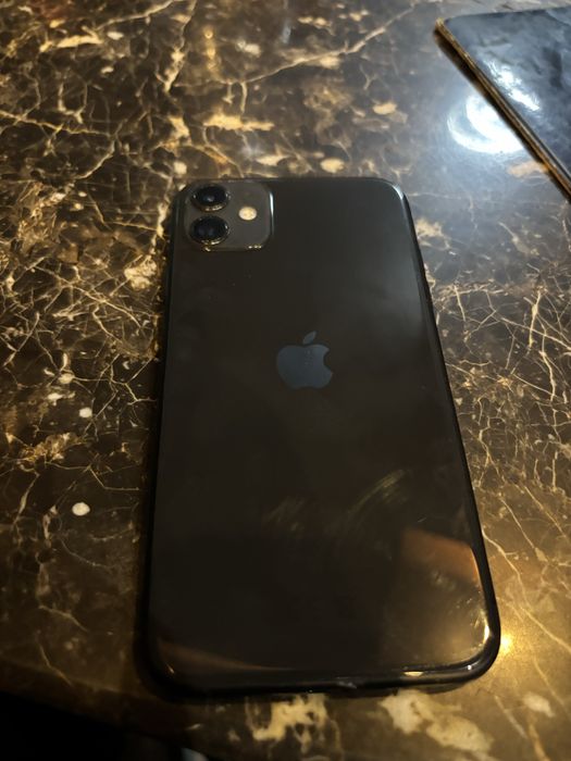 ПродамIphone 11 чистый без деффектов