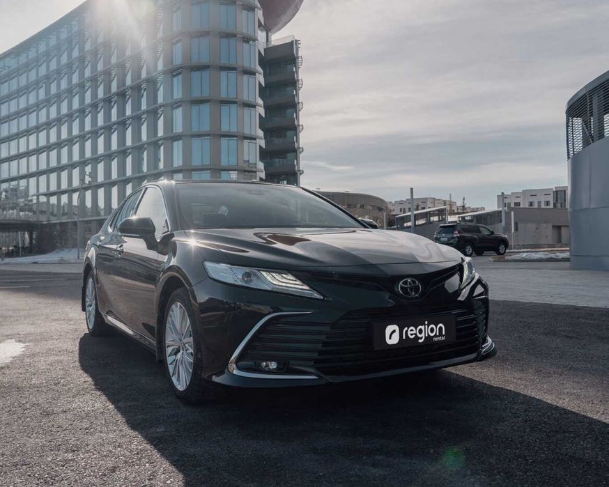 Автопрокат Toyota Camry 75 для личных поездок