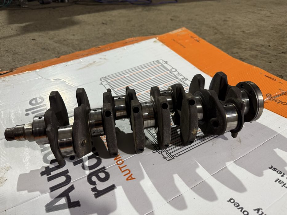 Продам Коленвал Приора 16кл