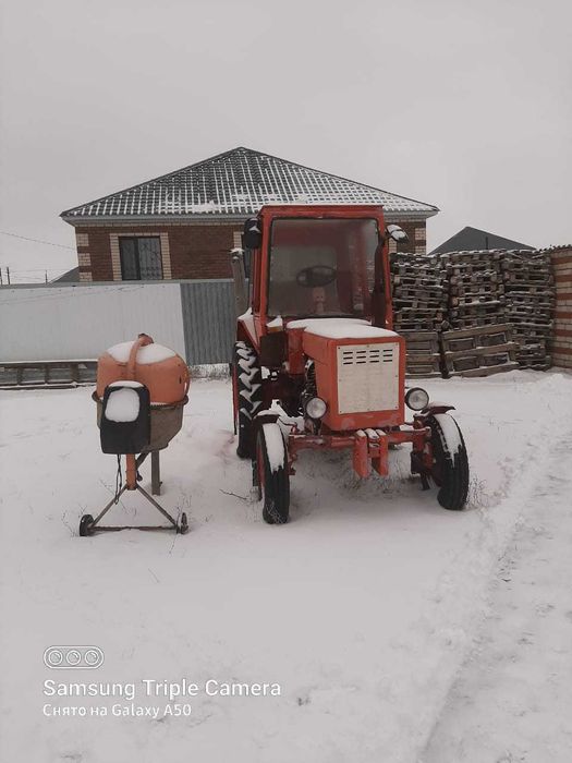 Продам трактор т-25