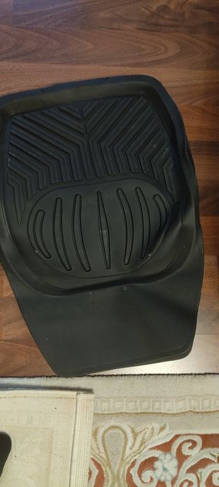 Covorașe auto universale!